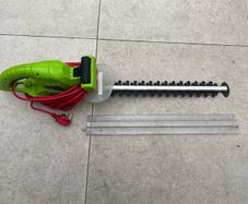 Hedge trimmer
