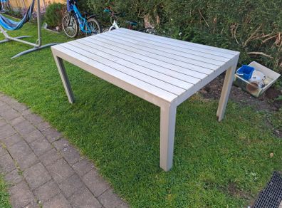 Ikea garden dining table