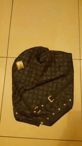Louis vuitton black denim silk scarf