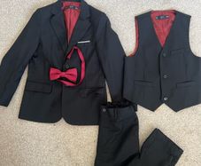 Kids suit