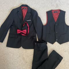 Kids suit