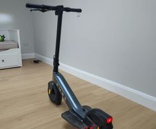 Pure Advance + E-scooter