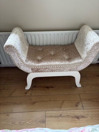 Chaise Lounge