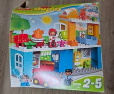 3 Duplo Lego Sets.