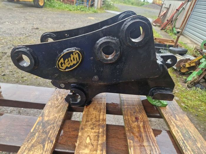 Geith Quick Hitch Ford/NH Digger