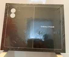 NEW Samsung Galaxy Z Fold 8 256GB Black( Irish stock )