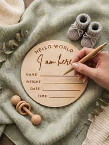 Baby announcement disc