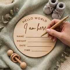 Baby announcement disc