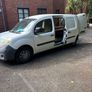 camper van Has solar panel roof vent Sink gas cooker 12 V microwave Image 10