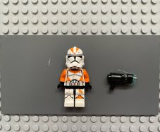 lego Star Wars sw0522 Clone Trooper, 212th Attack Battalion (Phase 2) minifigure- Orange Arms, Dirt Stains, Scowl