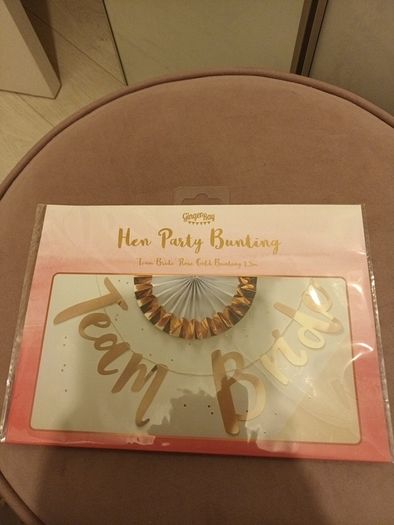 Rose gold Hen party bunting