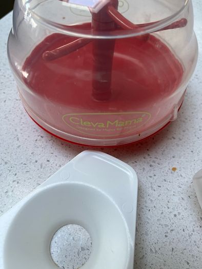 clevamama products /food pouches/food feeders / measuring powders