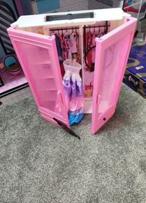 barbie wardrobe