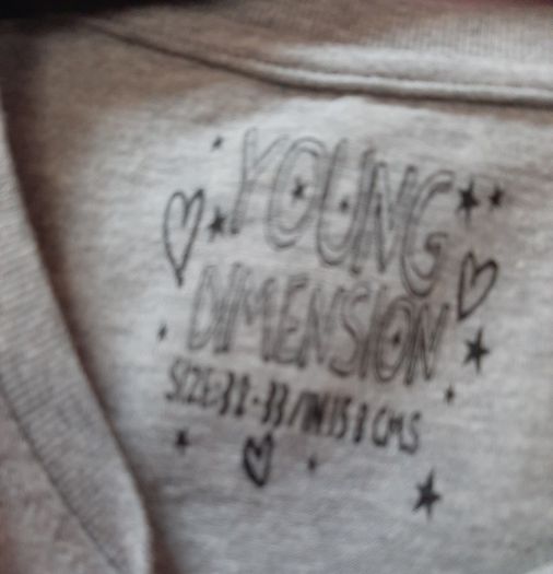 new tee shirt short sleeves tag attached
