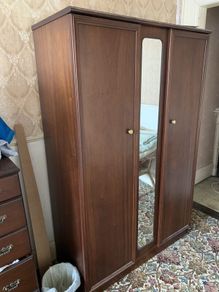 Wardrobe and dressing table (Rossmore)