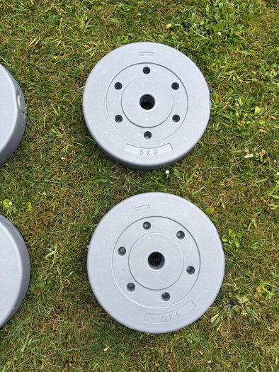5kg Weight plates x4