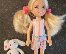 barbie Chelsea doll