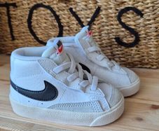 Nike Kids' Blazer Mid '77 'White/Black' sneakers