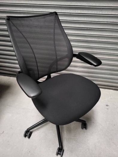 Humanscale Liberty Office Chairs. Excellent Condition