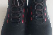 Uvex safety boots