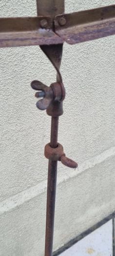 Antique Brass Music Stand