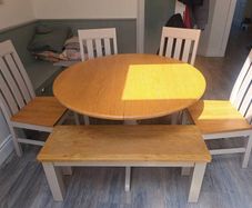 Extendable Dining Table set