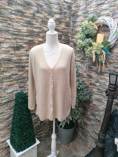 Cream Beige lightweight fine knit cardigan made in Italy