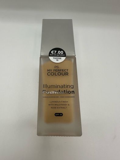 Brand New Illuminating Foundation
