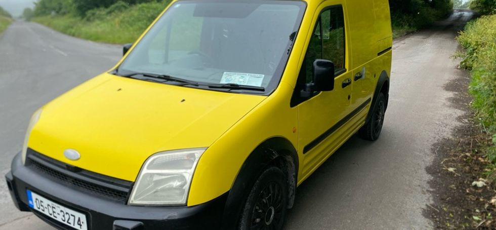 2005 Ford Transit connect cvrt 12/26