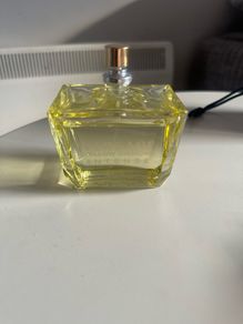Versace Yellow Diamond Intense