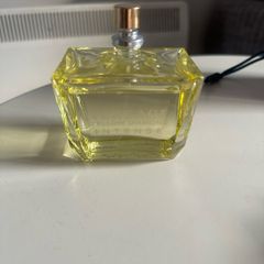 Versace Yellow Diamond Intense