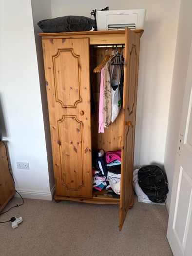 Pine bedroom furniture set