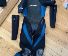 wetsuit