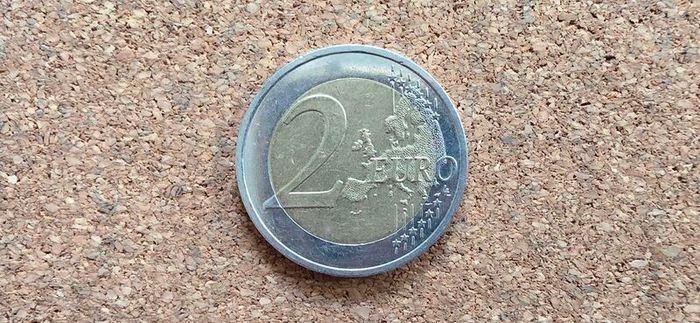 2 euro coin