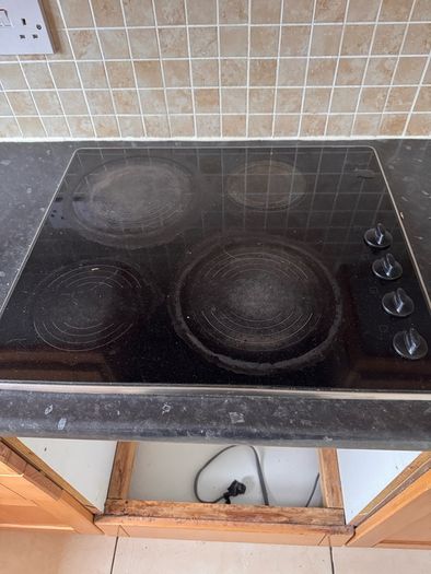 Electric hob