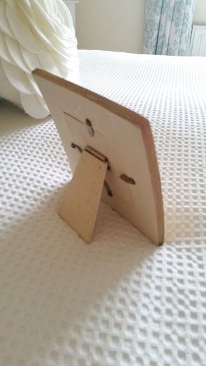 Small Flower Pattern Photo Frame