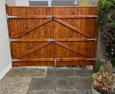 side gates
