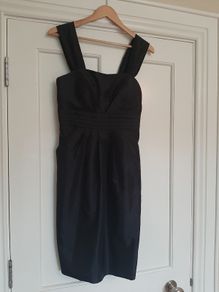 Black dress - Villa - M