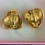 earrings Image 3