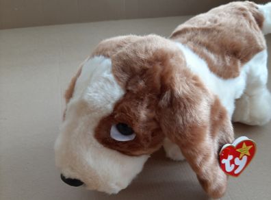 New collectable beanie buddies dog with tag