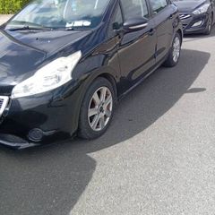 car Peugeot