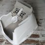Cat litter box with swinging door Image 4