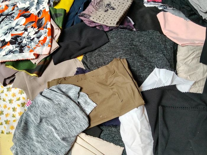 Mixed Fabrics & Jersey Scraps for Sewing & Crafts