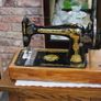 Vintage Singer Hand-Crank Sewing Machine Image 2