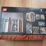 LEGO Icons 10351 Sherlock Holmes: Book Nook Image 2