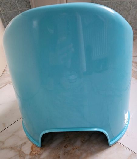 Baby Bjorn Potty Chair Blue/White + FREE Toilet Seat + Bambino Mio Potty Training Pants