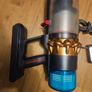 Dyson 5gen main unit and charger Image 3