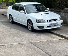 Subaru Legacy B4 Twin Turbo - Automatic