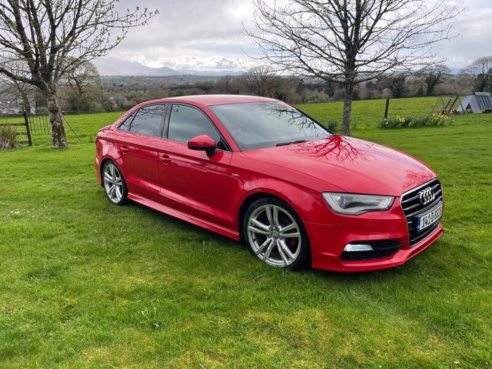Audi a3 saloon s line