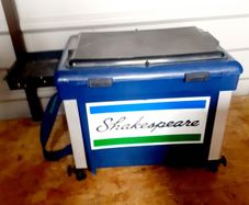 shakespear fishing box/seat